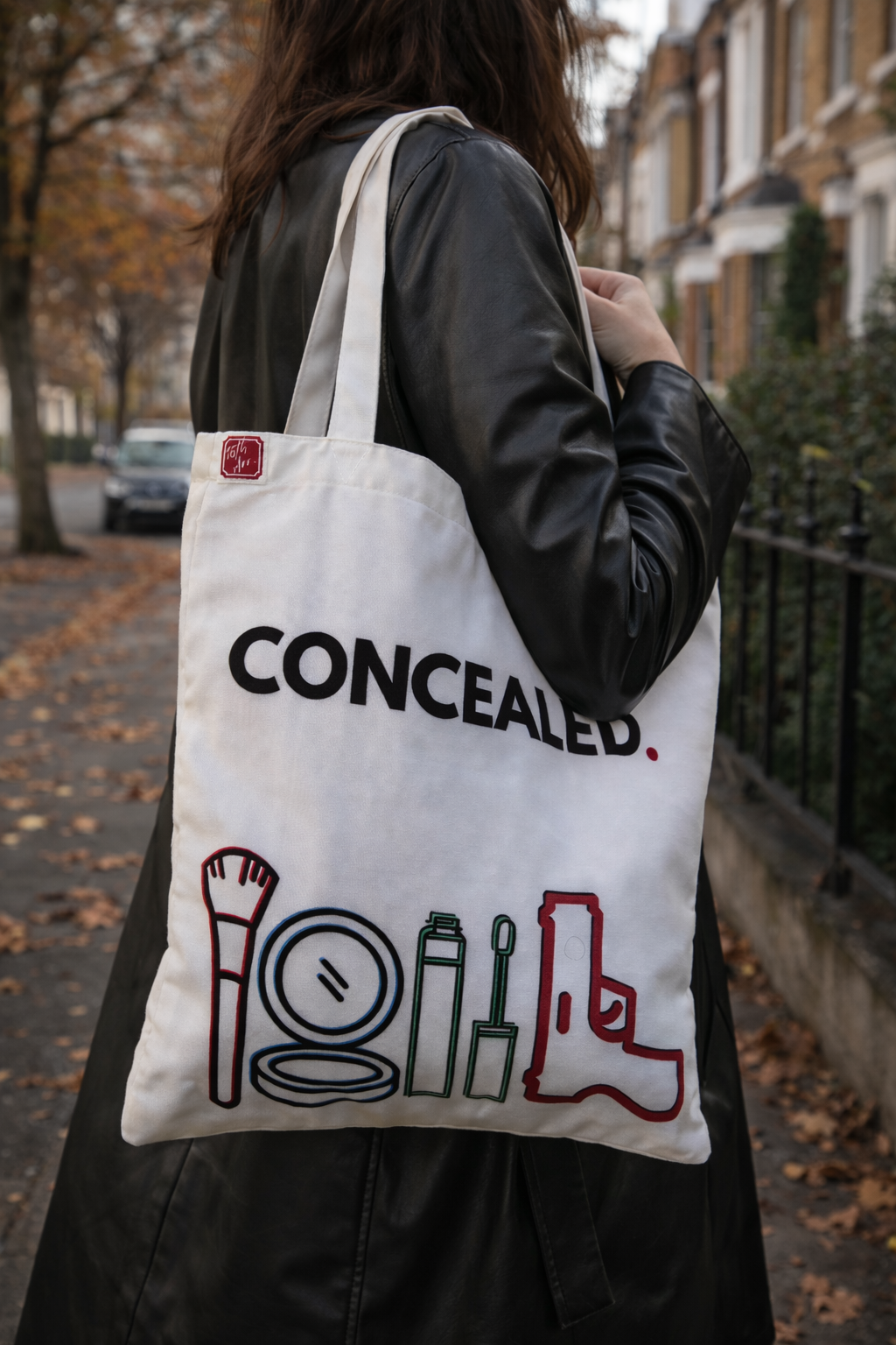 Concealed tote