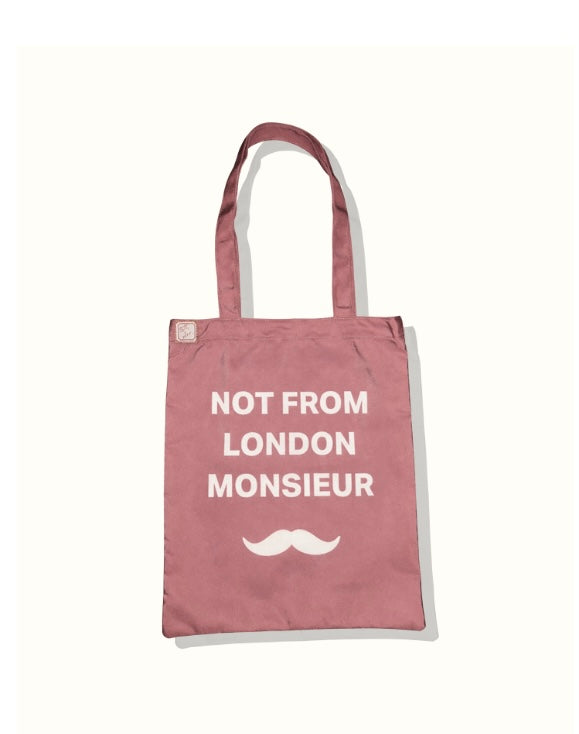 Monsieur tote
